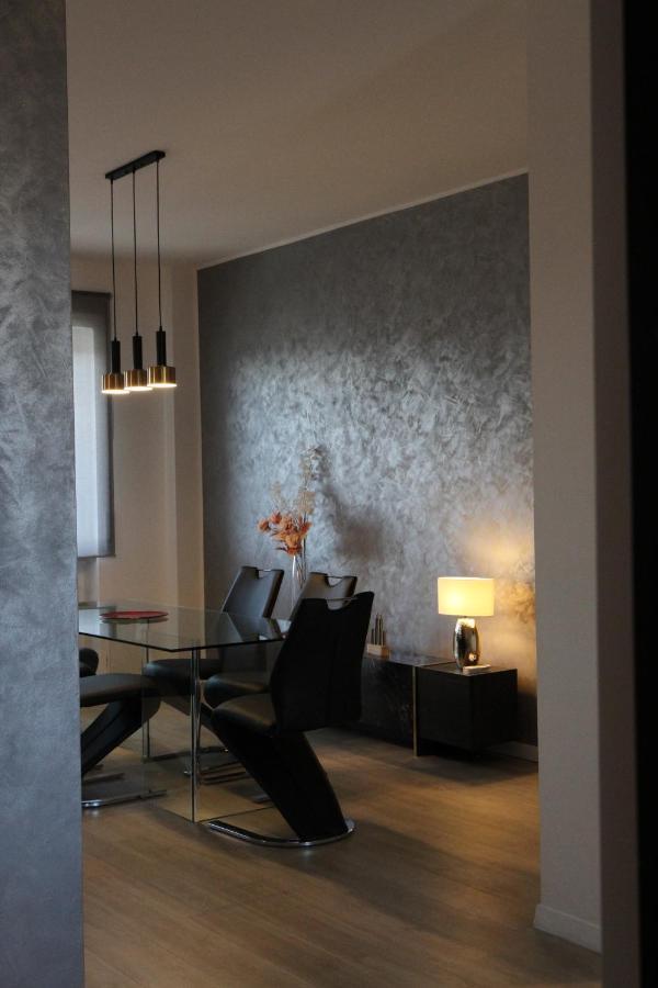 Bnbutler - Via Foppa 7 - 130 Mq In Posizione Strategica Мілан Екстер'єр фото